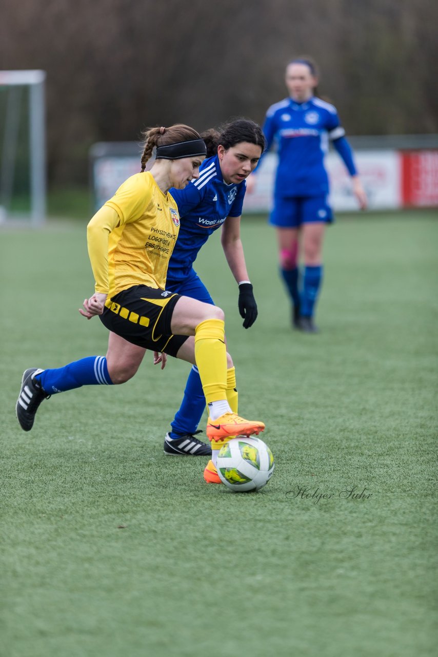 Bild 430 - F SSC Hagen Ahrensburg - SV Frisia Risum-Lindholm : Ergebnis: 1:2